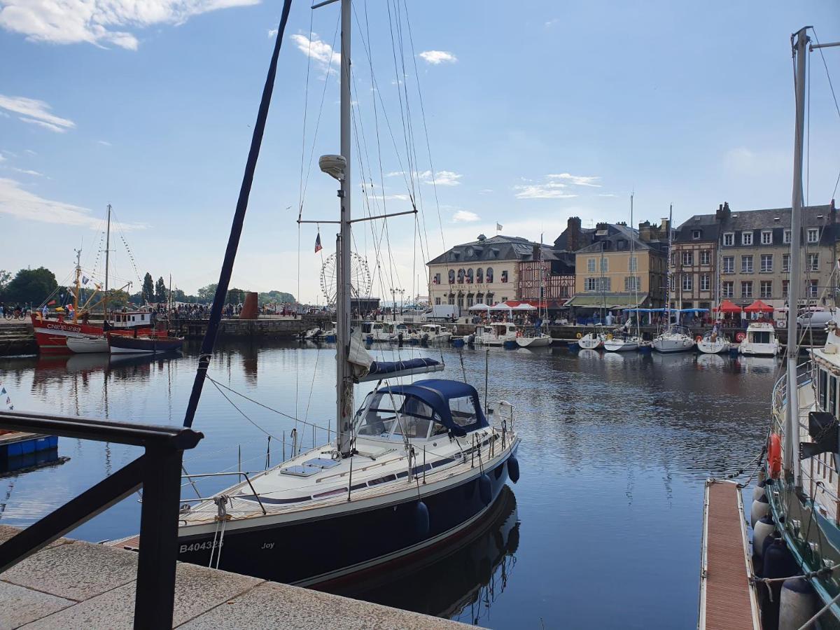 La Venelle Saint Jean Apartamento Honfleur Exterior foto